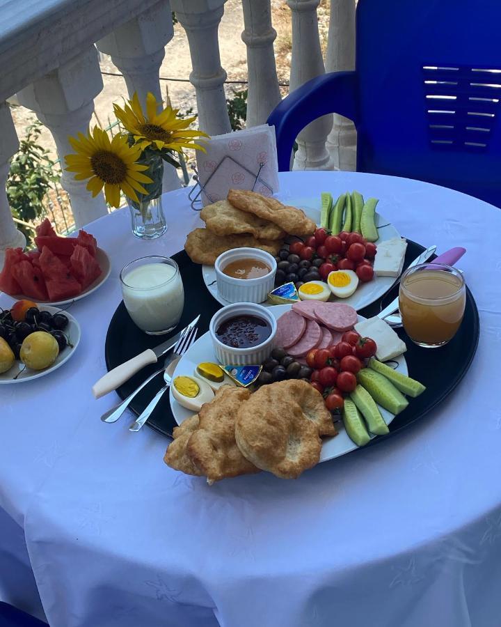 Vila Sinani Sarandë エクステリア 写真