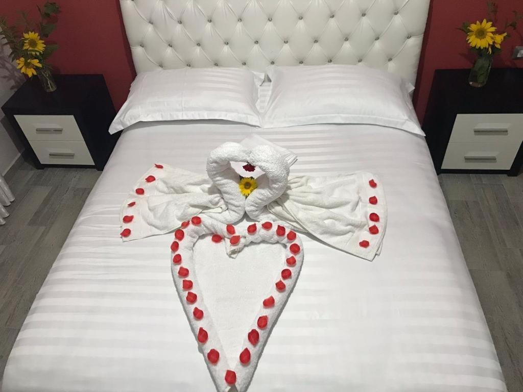 Vila Sinani Sarandë エクステリア 写真