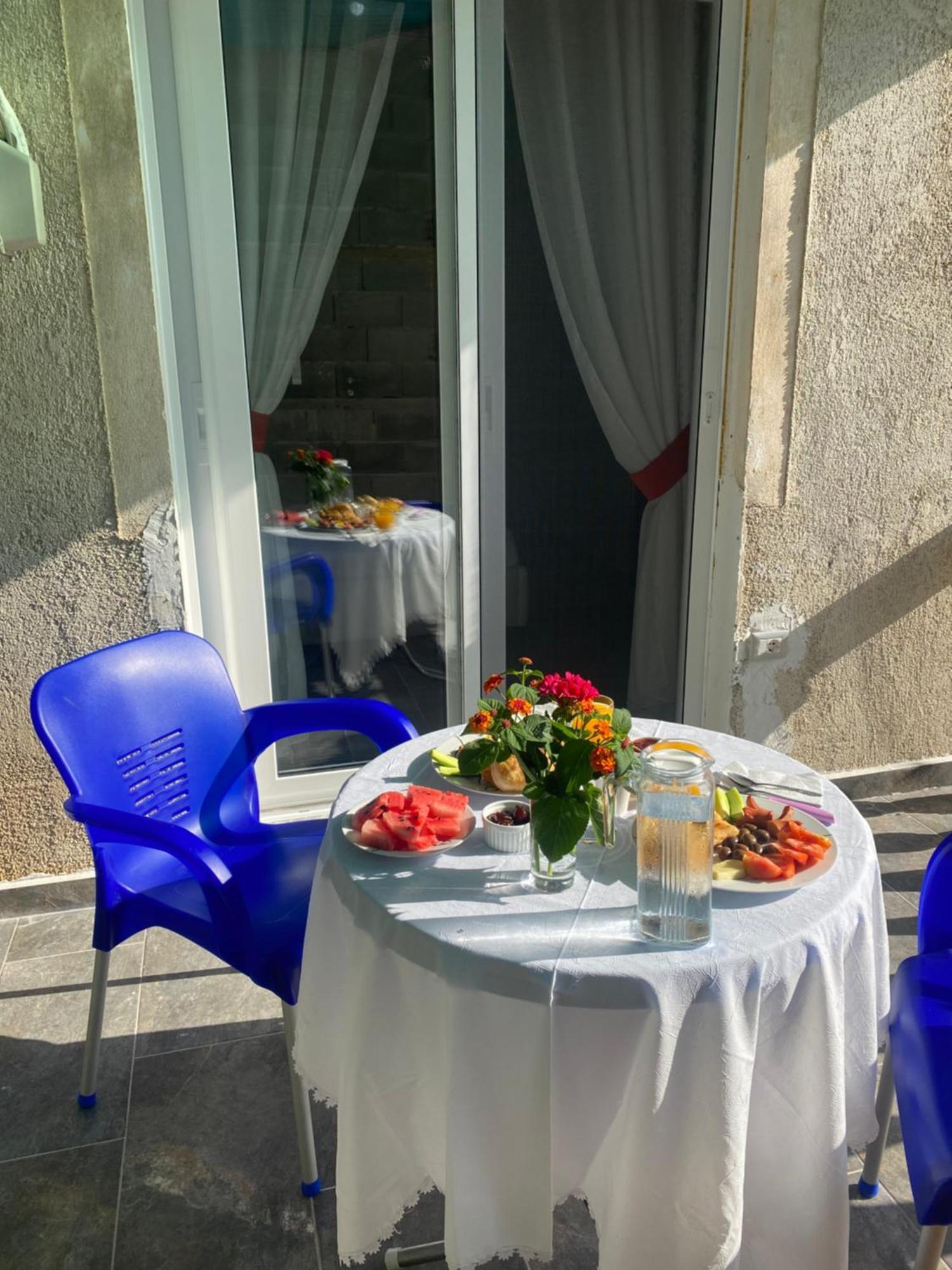 Vila Sinani Sarandë エクステリア 写真